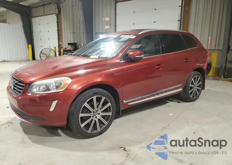 2015 Volvo Xc60 T6 Premier z USA, uszkodzony, nr VIN YV4902RK0F2710520